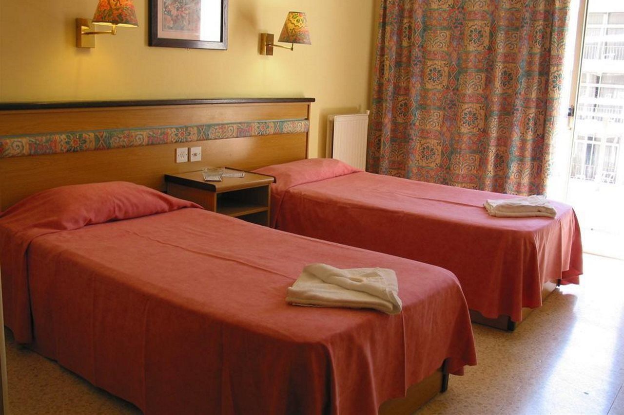 The Santa Maria Hotel Buġibba Buitenkant foto