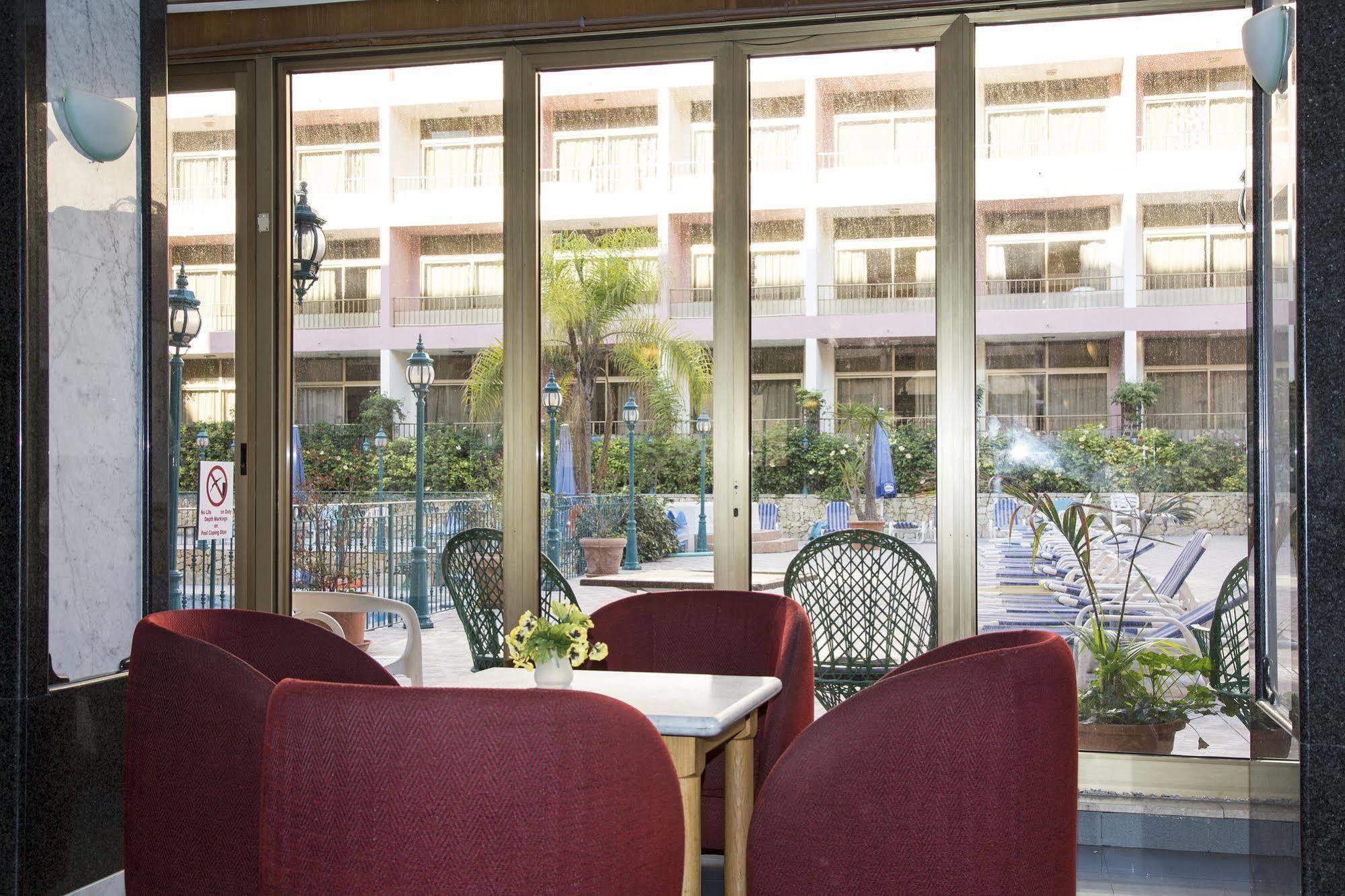 The Santa Maria Hotel Buġibba Buitenkant foto